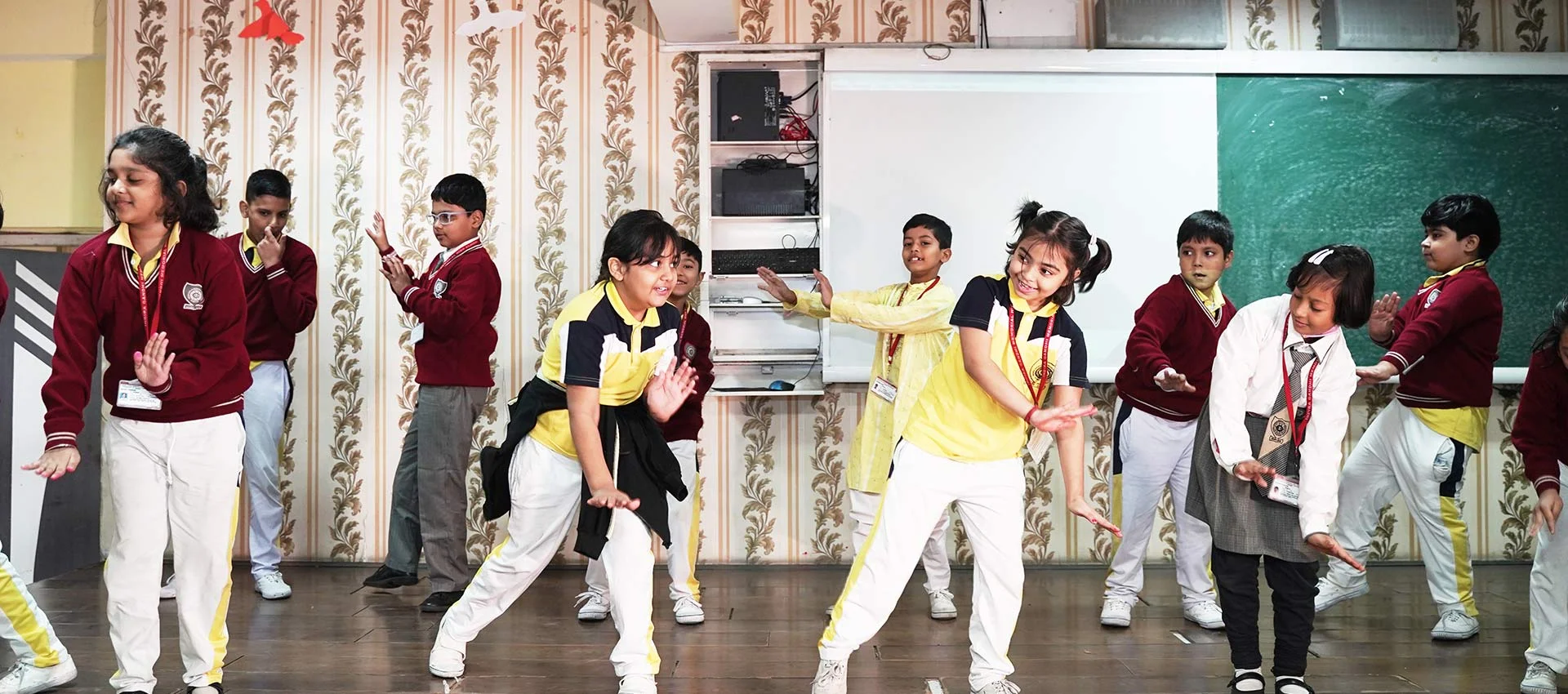 School Dance at Best CBSE school in North Kolkata, IGMHS